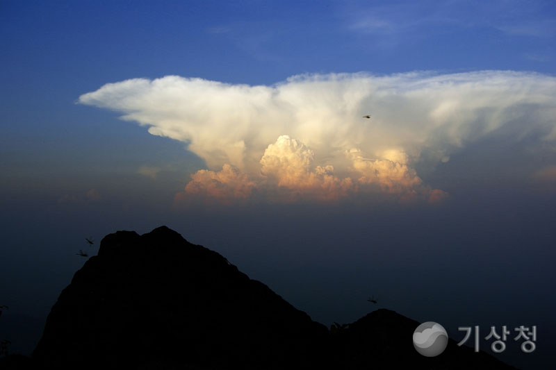 기상청 지리산의 적란운