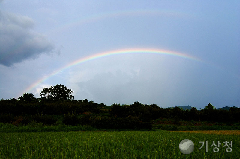 기상청 쌍무지개 뜬 시골풍경