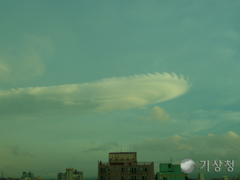 기상청 톱니바퀴 형태 렌즈운