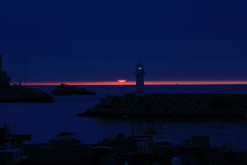 기상청 반쪽 일출 